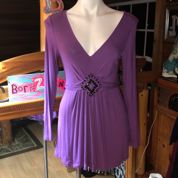 Gorgeous sexy purple low cut detailed shirt NWT - Picture 11 of 12